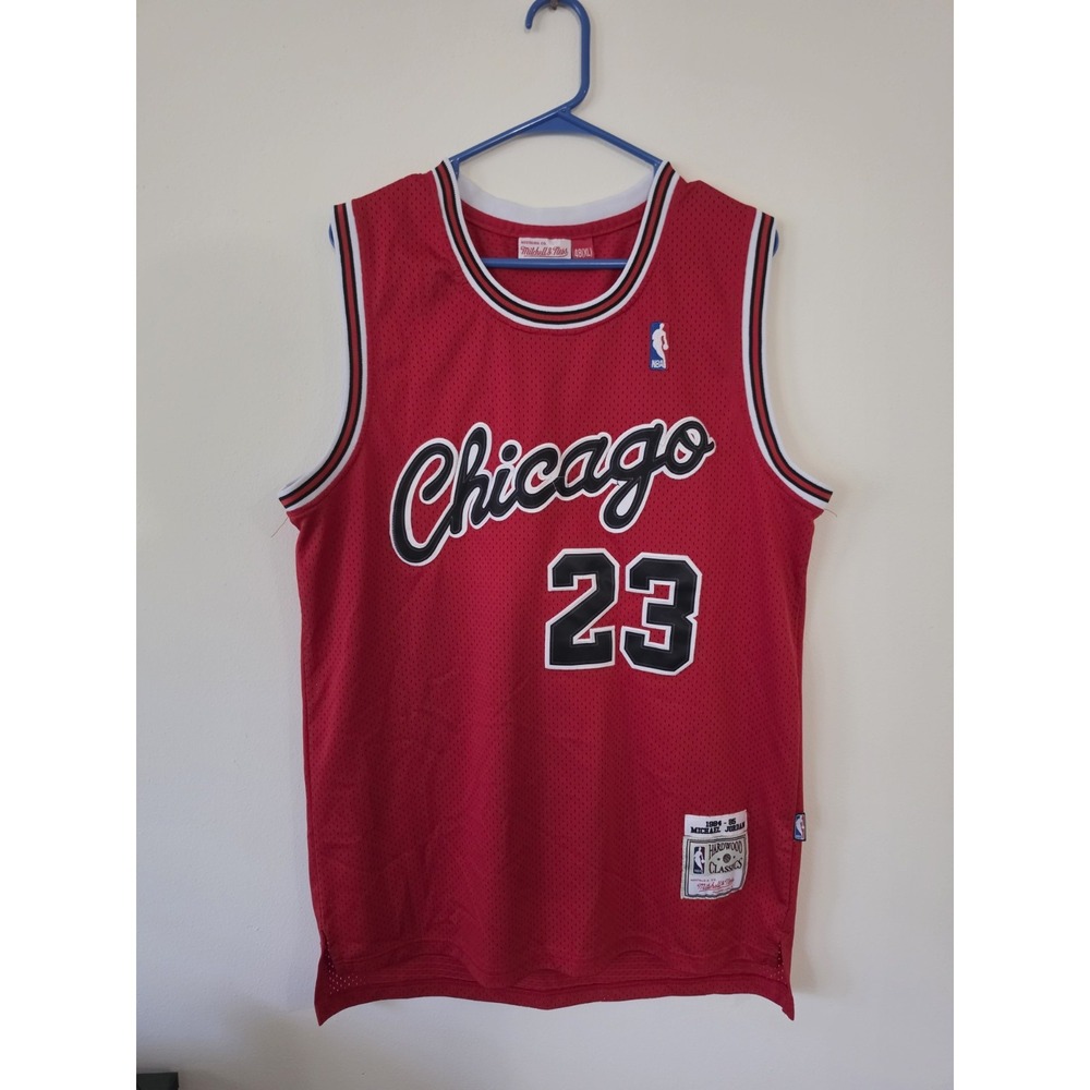 Mitchell & Ness Authentic Chicago Bulls Jordan Rookie Jersey 84/85 SZ 48 XL NBA